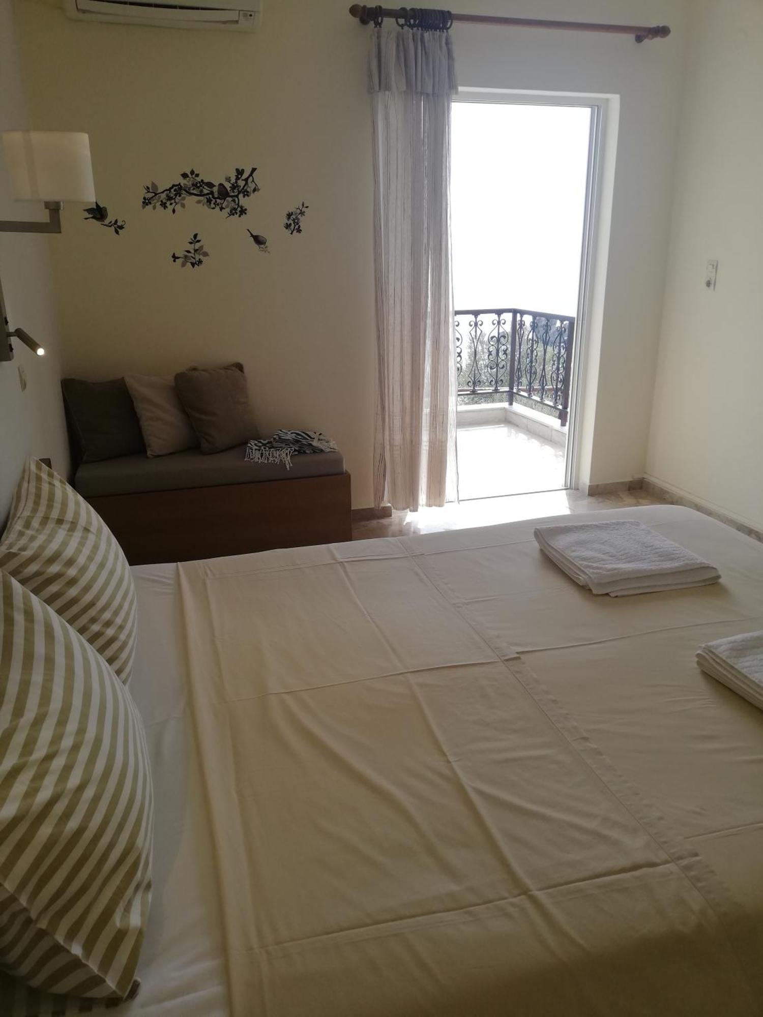רודאקינון Livikon Studios & Rooms חדר תמונה